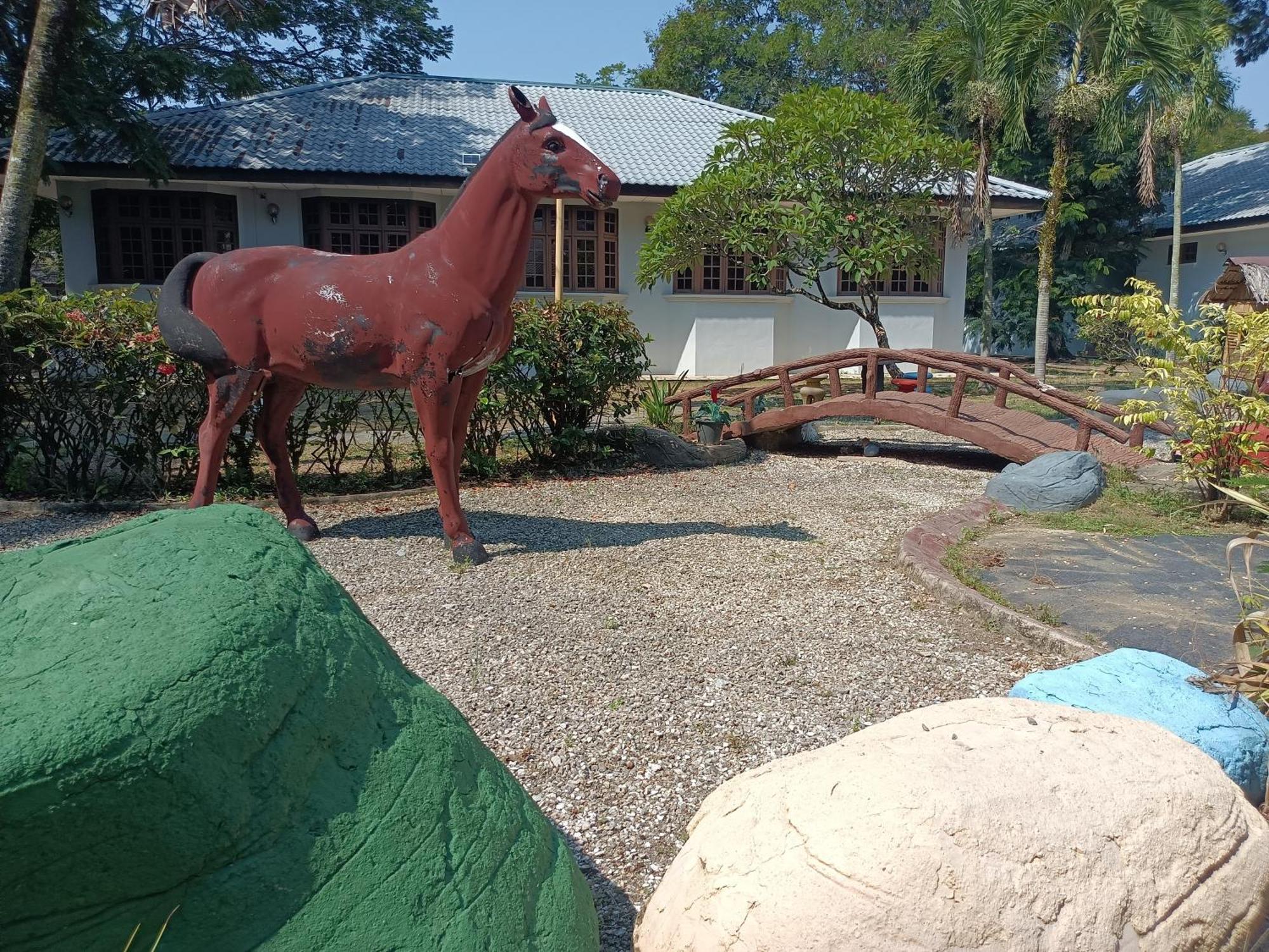 סונגאי פטאני Cinta Sayang Resort מראה חיצוני תמונה